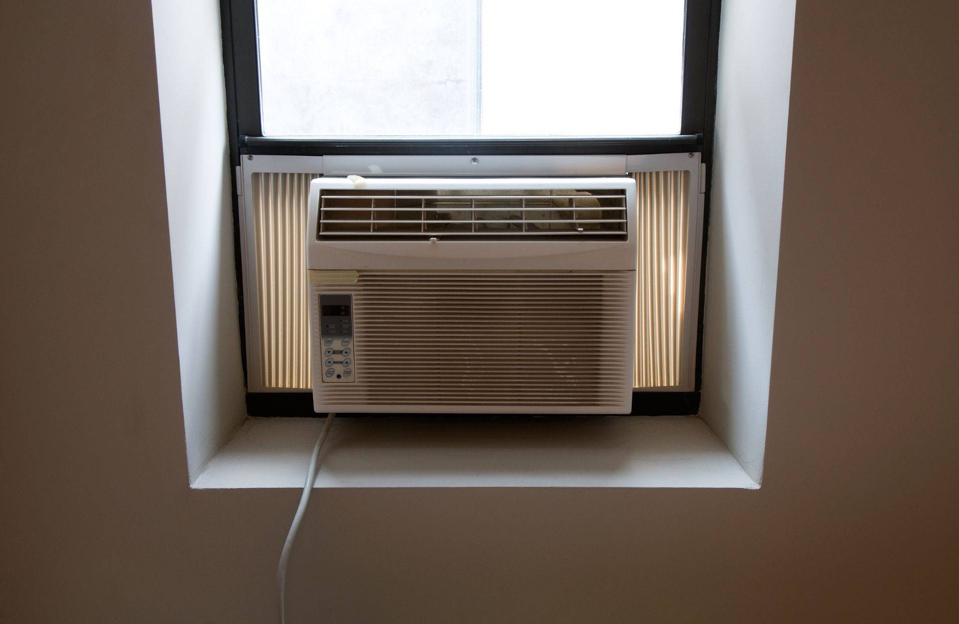 Guide to Vertical Window Air Conditioner