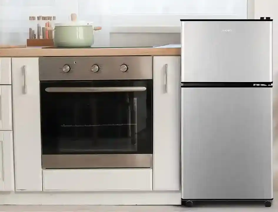 Anukis Compact Refrigerator 3.5 cu. ft. Full Review